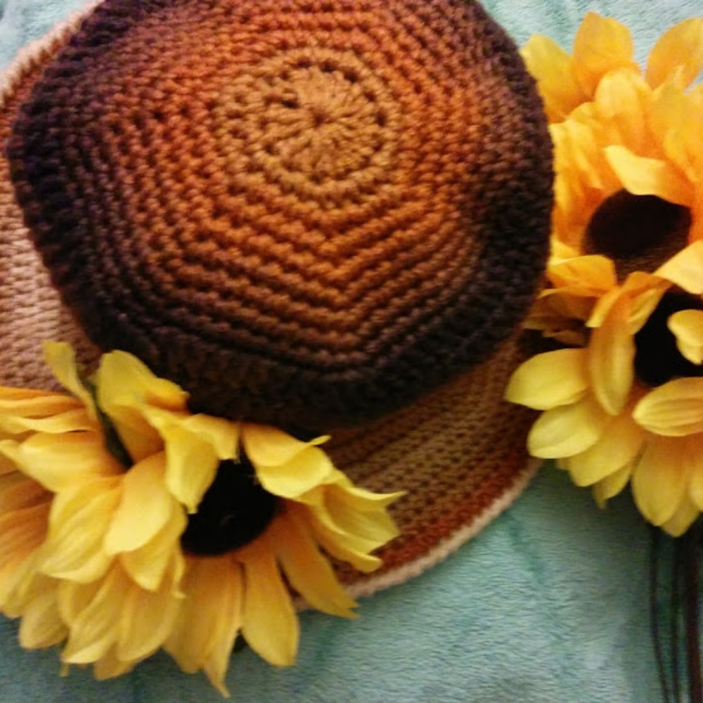 Bucket brim  hat - Picture 7 of 8